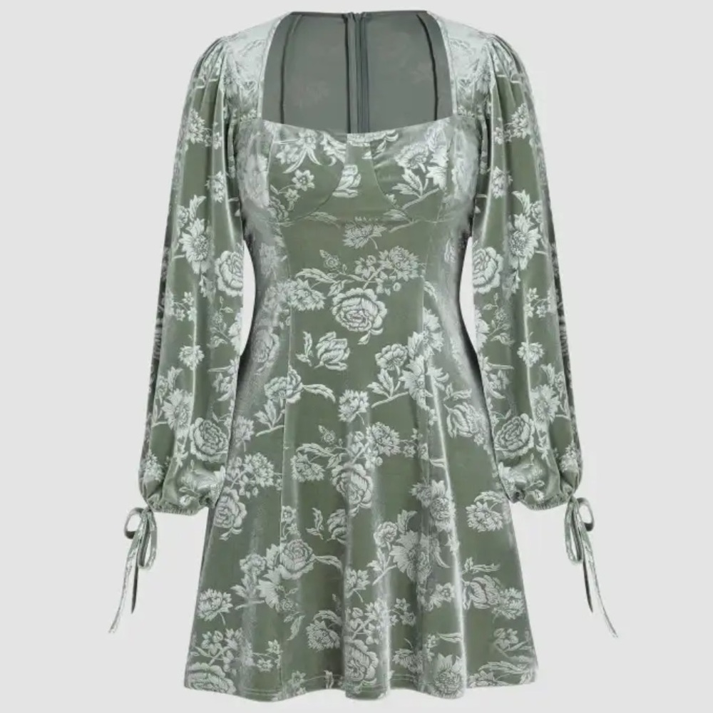 Green Cider Velvet Dress